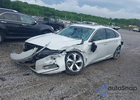 2018 Honda Accord Touring 2.0T из США, поврежденный, VIN 1HGCV2F9XJA054127